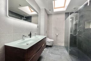 Photo 8- click for photo gallery